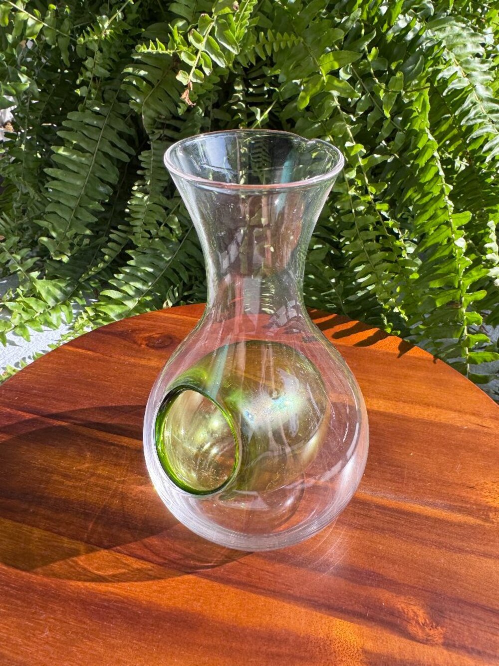Urban Tokyo Cold Sake Decanter – Clear and Green Glass Carafe